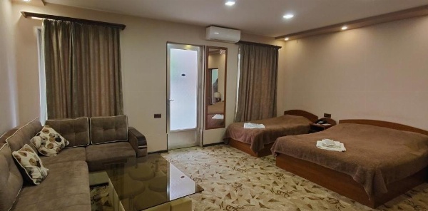 Areg Hotel image 71